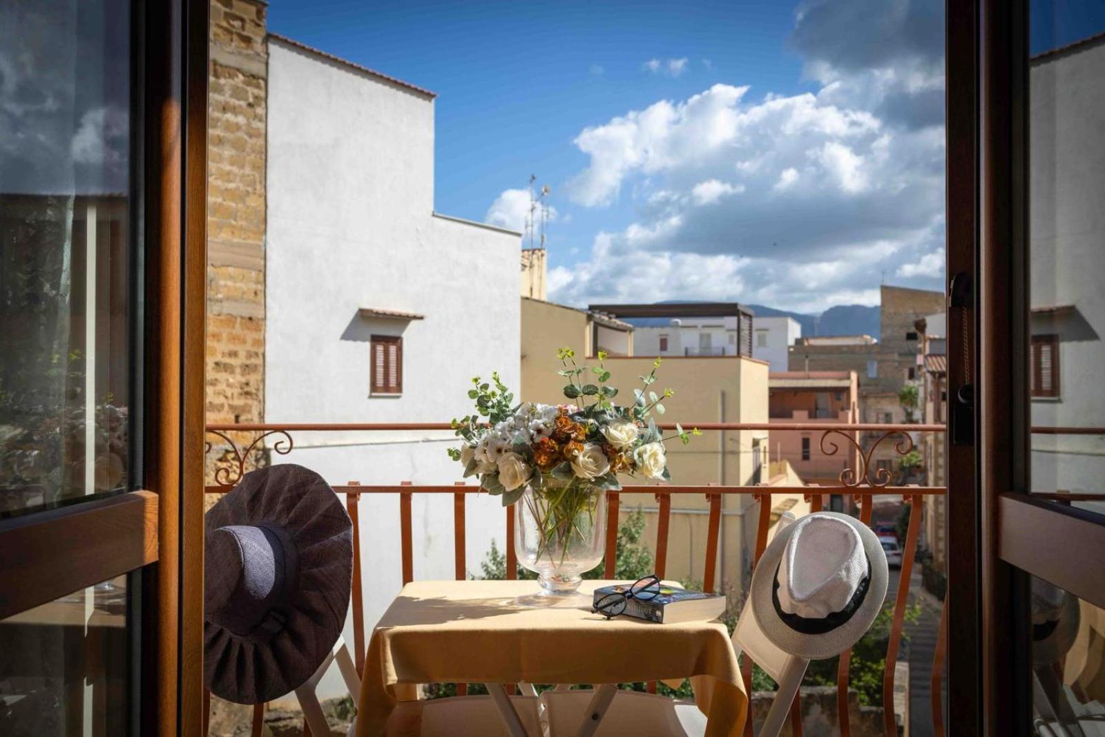 Sunshine Apartments Trappeto  Esterno foto